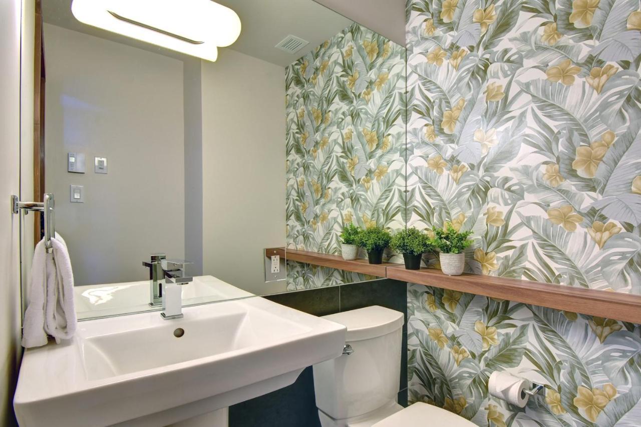 Premium Suite With Lake View And Resort Access Lac Superieur Exterior photo